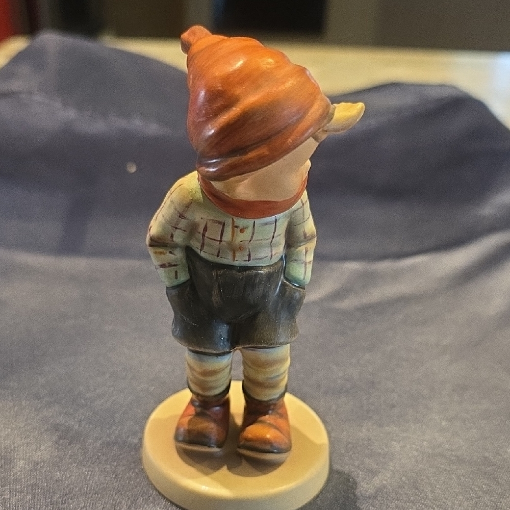 Goebel Hummel March Winds